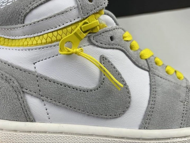 Switch 1 CW6576-100 Light Air Smoke High Jordan 0728